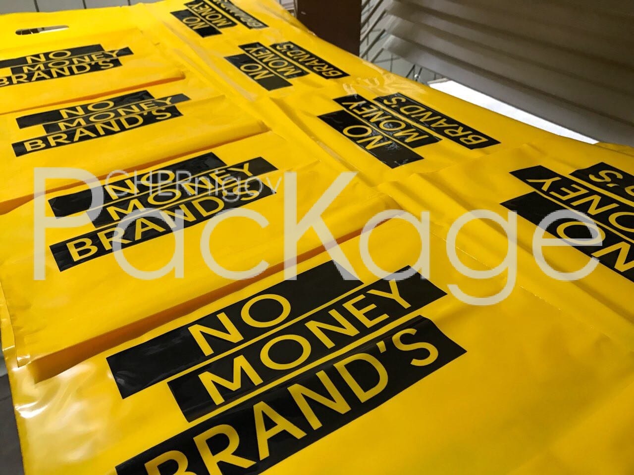 Упаковка у Львові: Ваш надійний постачальник пакувальних рішень