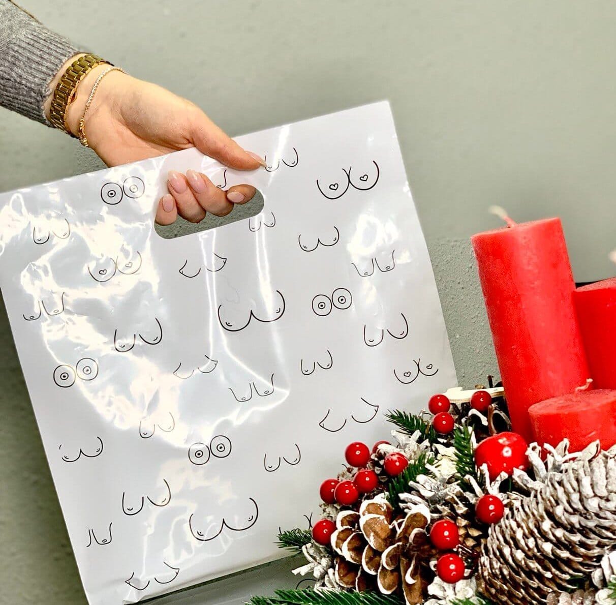 Пакети з логотипом: вибір та вигоди для бізнесу